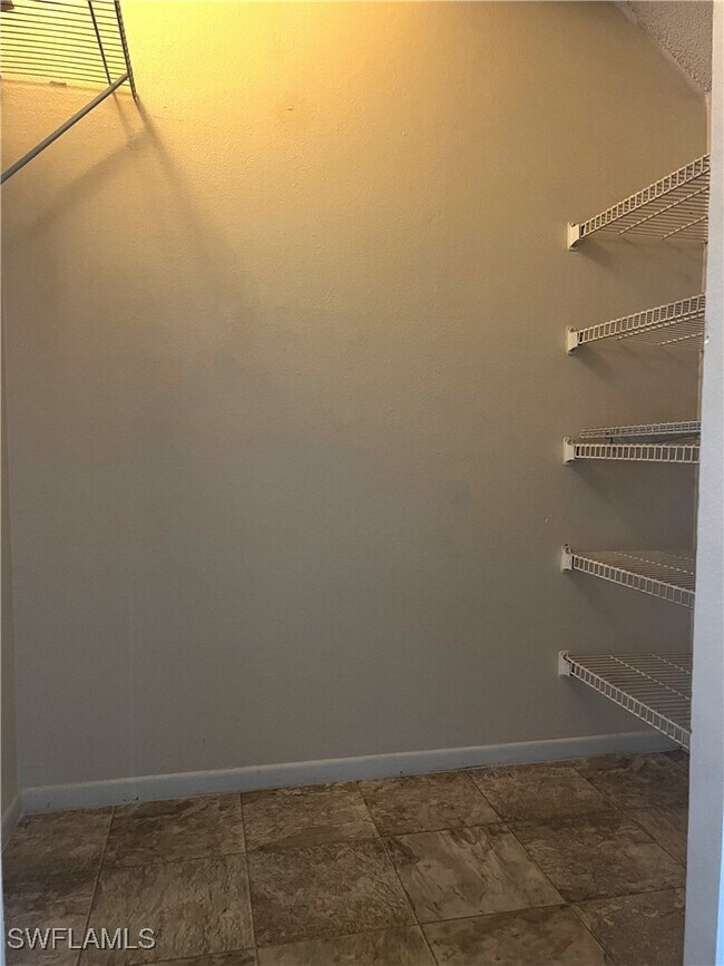 Building Photo - 153 Santa Clara Dr Unit 12