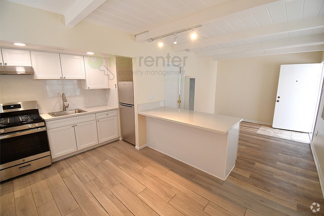 Building Photo - 624-A North Nevada St Unit 624-A Rental