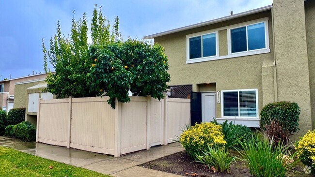 Building Photo - Fully Remodeled 3 bed/2.5 bath in Poway Rental