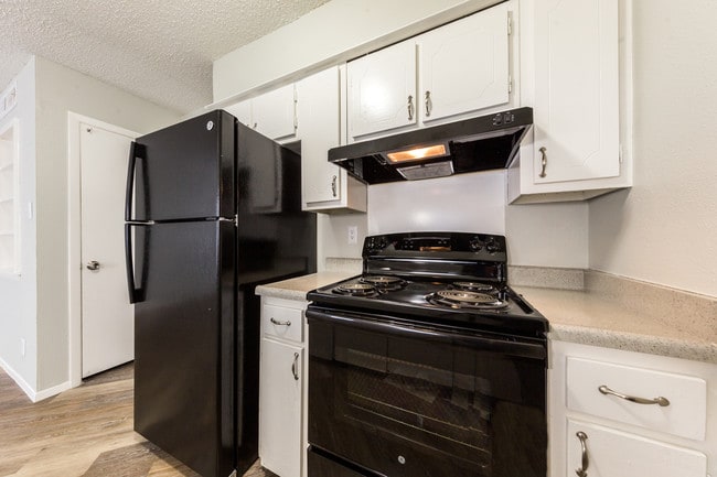 Photo - The Rise {20220811}