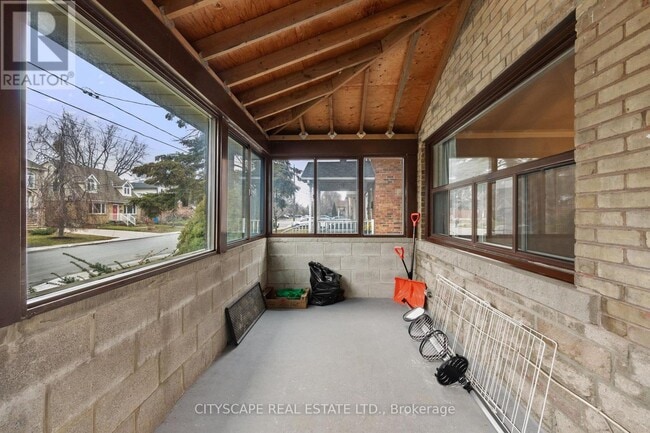 Photo - 51 Denvale Rd