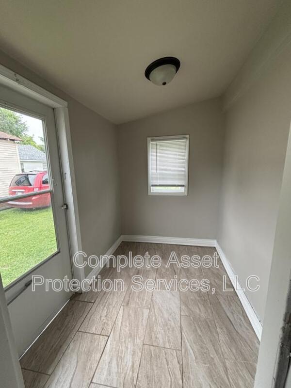 Photo - 2715 Greene St