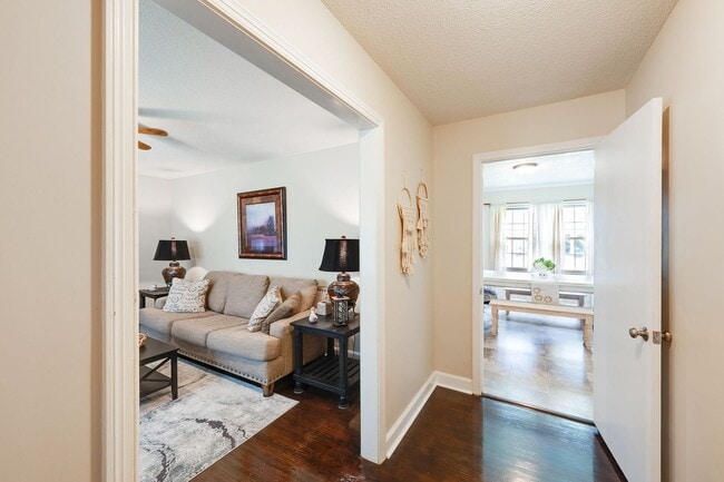 Photo - 2508 Canal Dr NW
