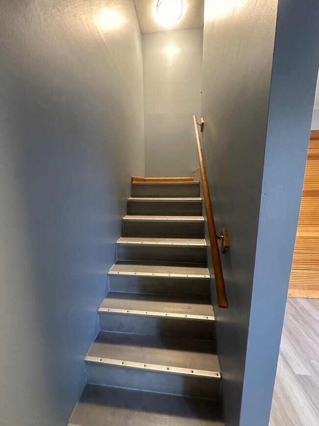 Photo - 17 Willis St Unit 9