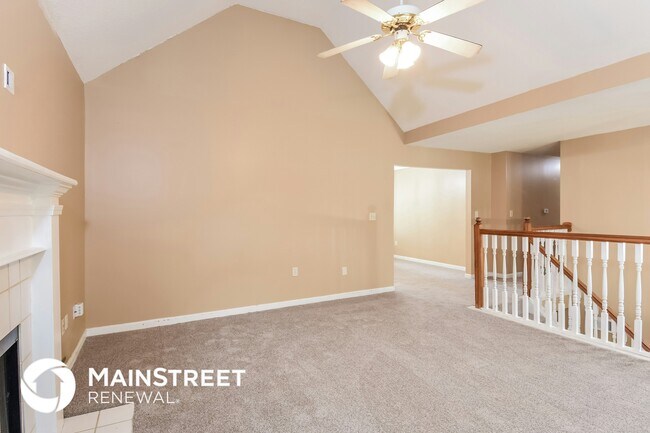 Photo - 3385 Slate Dr