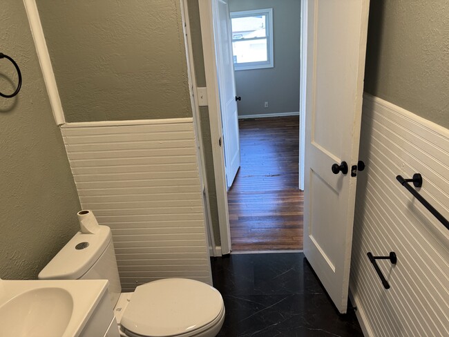 Photo - 1420 W Jackson St