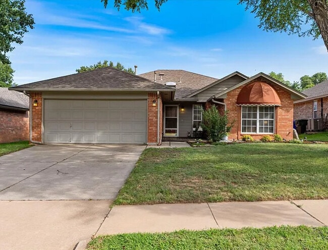 Building Photo - 709 Golden Eagle Dr Rental