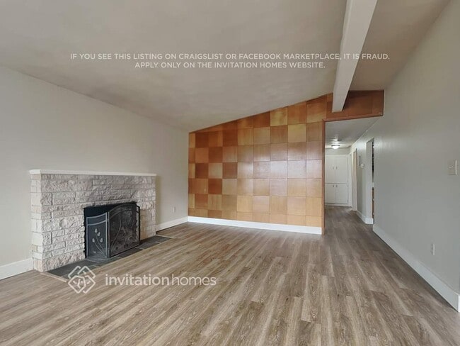 Photo - 1131 Lenore Dr