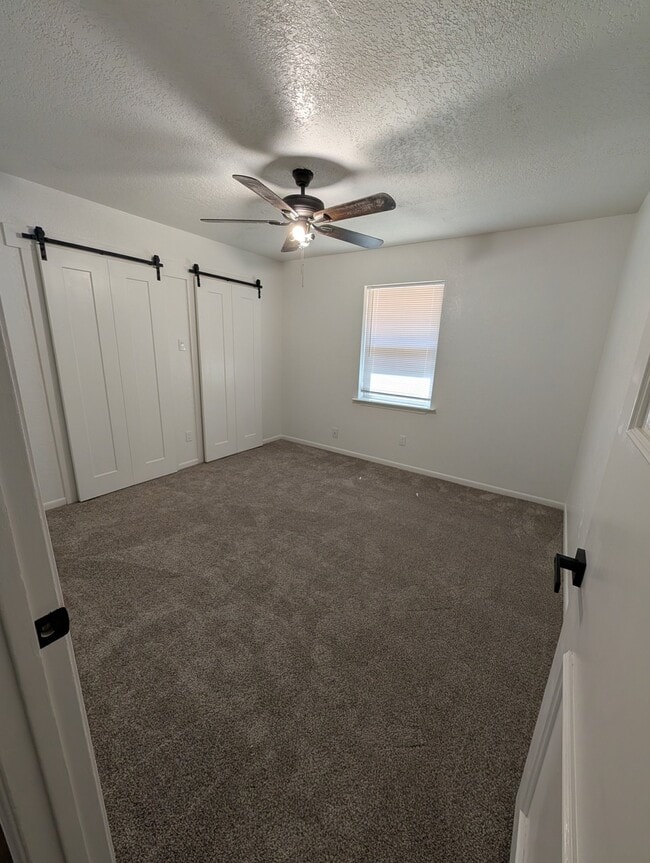 Photo - 200 Bonnie Bell Ln Unit 1