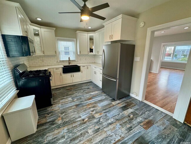 Photo - 46 Charles St