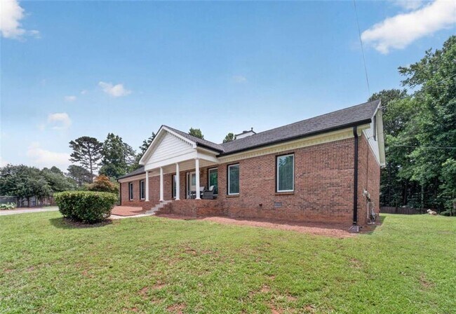 Photo - 1799 Jimmy Dodd Rd