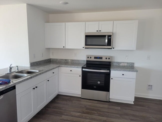 Photo - 1780 E Desert Bloom Dr