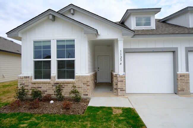 Photo - 1129 Stone Vly Rd Unidad A