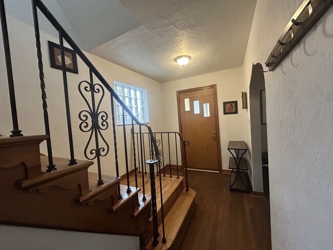 Photo - 248 Mansion St