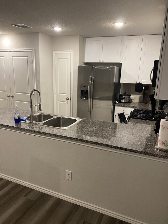 Photo - 6526 Augustus Magee