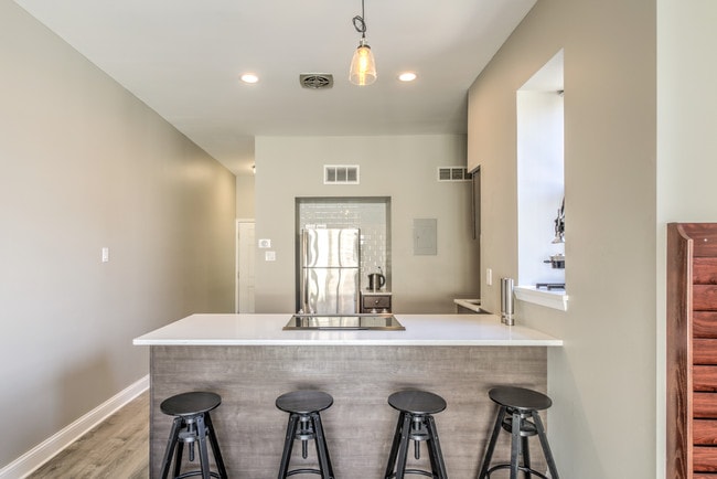 Photo - 3633 McRee Ave