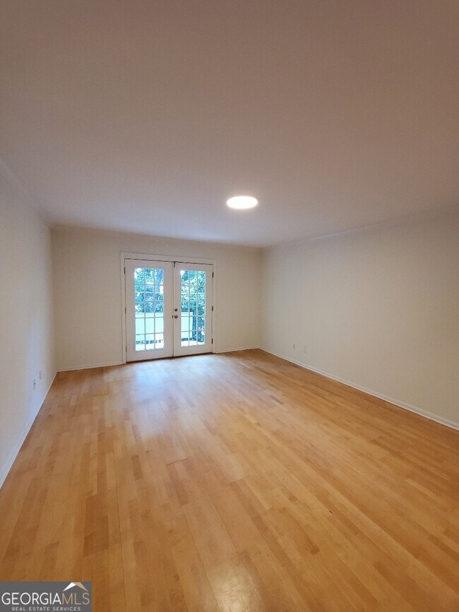 Photo - 5400 Roswell Rd Unit APT K 1