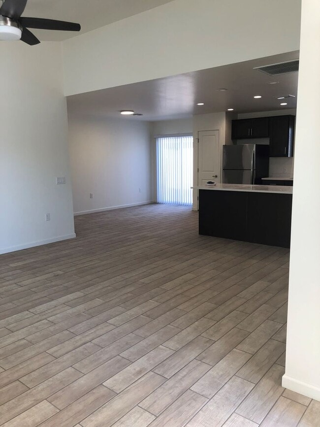 Photo - 2438 S Clovis Place-