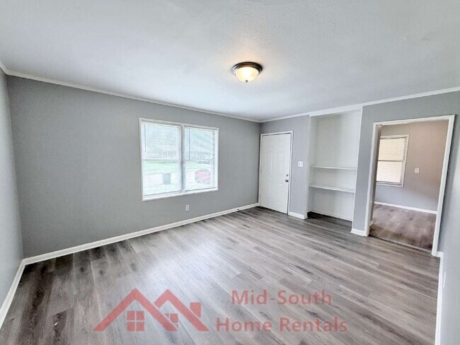 Photo - 1730 Tahiti Ln