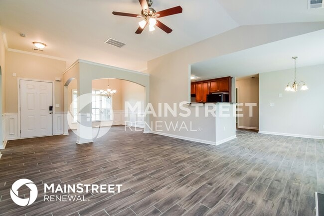 Photo - 708 Winesap Ct