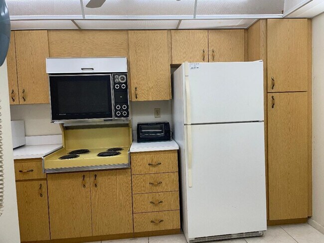 Photo - 9423 S Hollybrook Lake Dr Unit 203