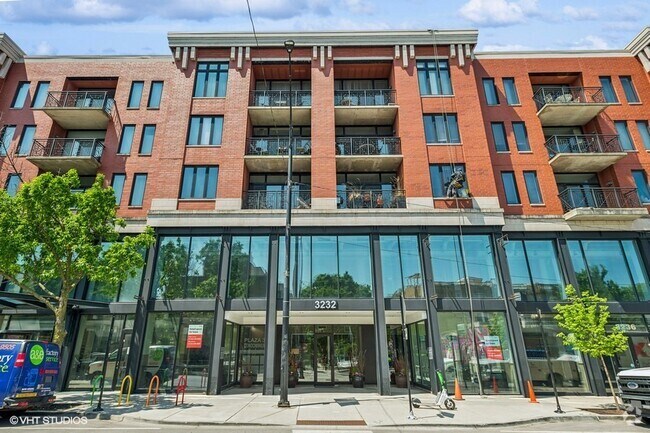 Building Photo - 3232 N Halsted St Unit D812 Rental