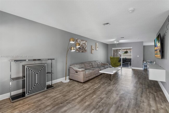 Photo - 4055 Eastridge Dr