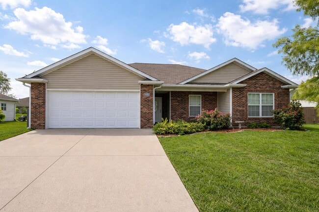 Building Photo - 4207 Black Tail Dr