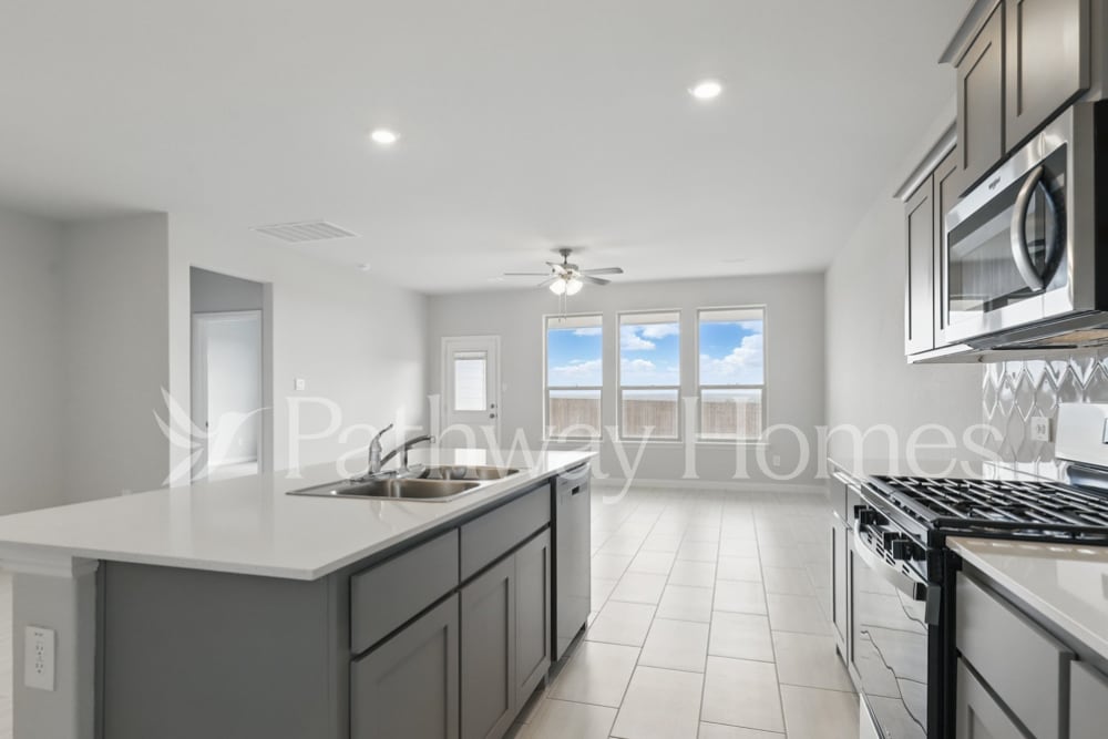 Photo - 9736 MCCLANE FARM Dr
