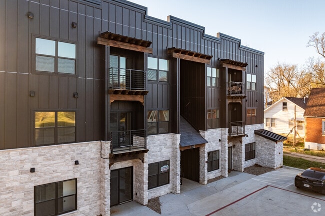 Photo - NEW APARTMENTS IN THE HEART OF DOWNTOWN