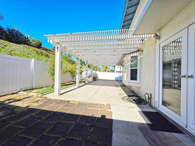 Photo - 2230 Ledgeview Ln