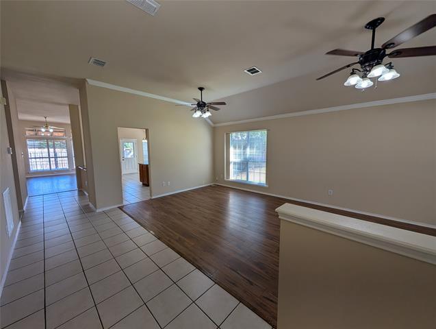 6000 Arlington Dr