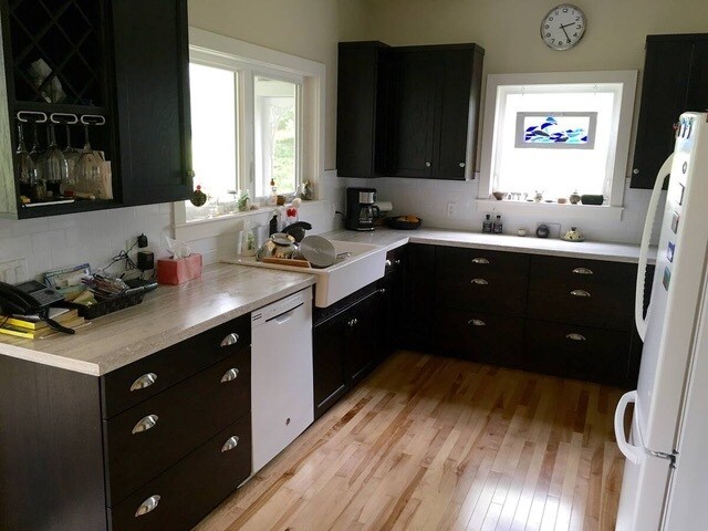 Photo - 450 N Royalty Rd