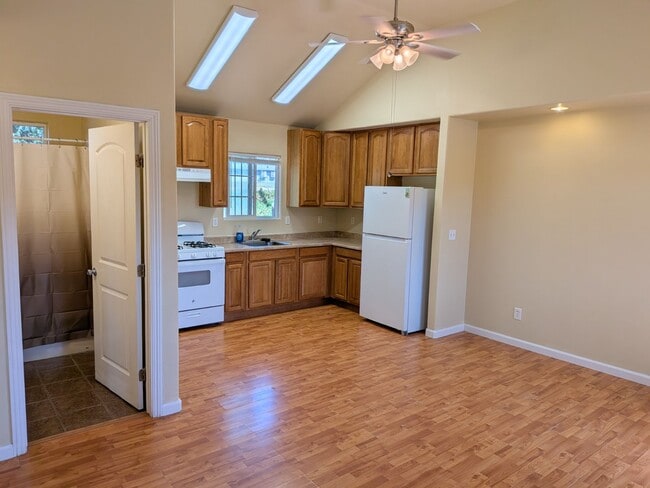 Photo - 17541 Orchard Ln