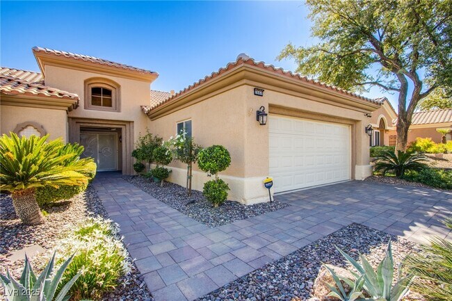 Photo - 2660 Crown Ridge Dr