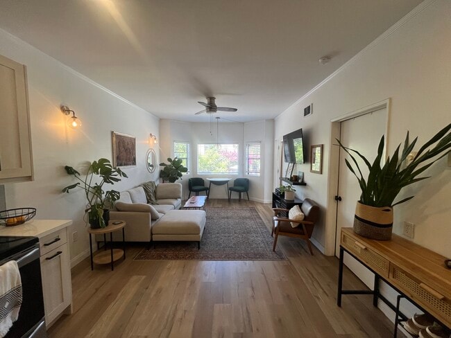 Photo - 2650 Broadway Unidad 107 Rental