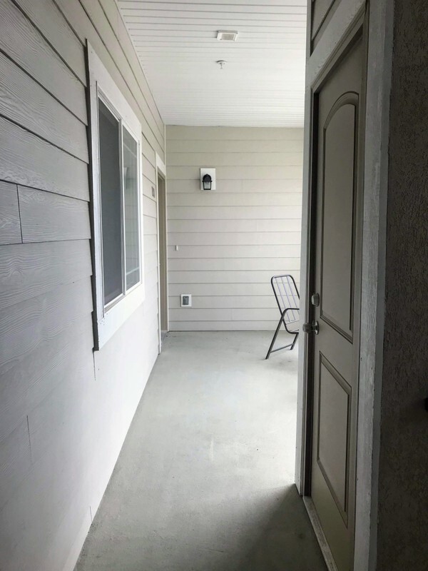 Photo - 213 W Ridge Rd