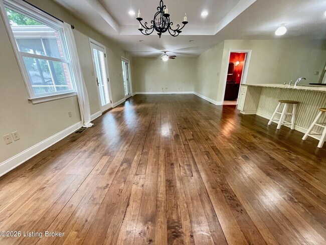 Photo - 106 Spruce Ln