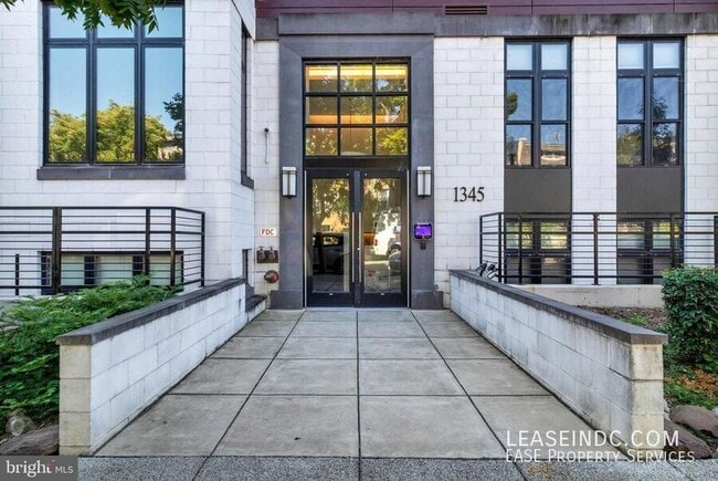 Photo - 1345 K St SE Unit #107