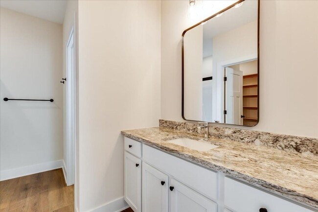 Building Photo - 115 Mendocino Ct