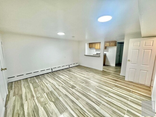 Photo - 32 STREET Unidad 1