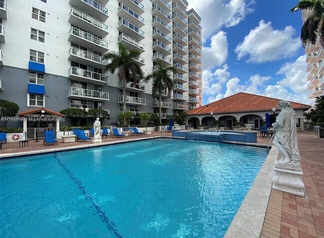 Photo - 5077 NW 7th St Unidad 1107