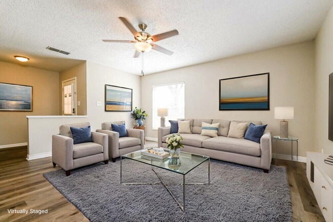 Photo - 510 Oak Creek Dr