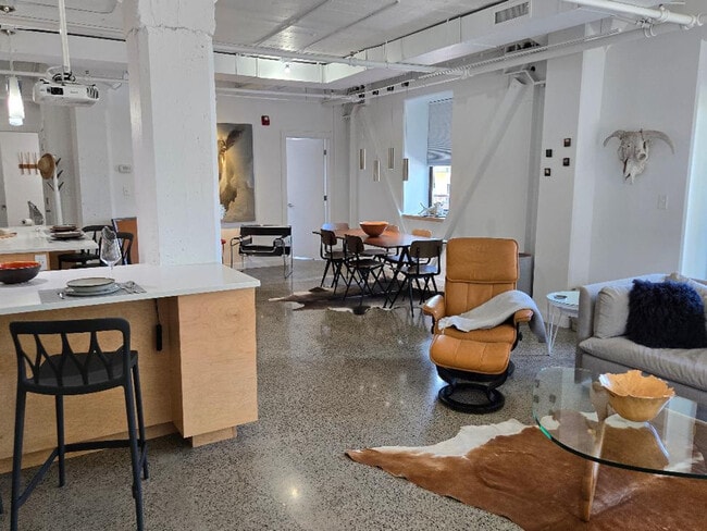 Photo - 790 Front St Unit SI ID1503196P