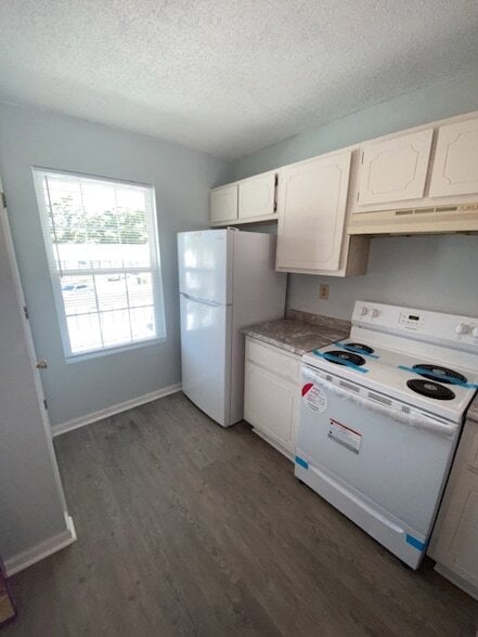 Photo - 350 Beverly St