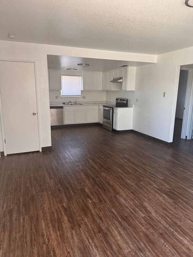 Photo - Great 2 bed 1 bath duplex