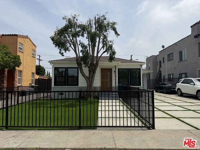 Photo - 1614 Hauser Blvd