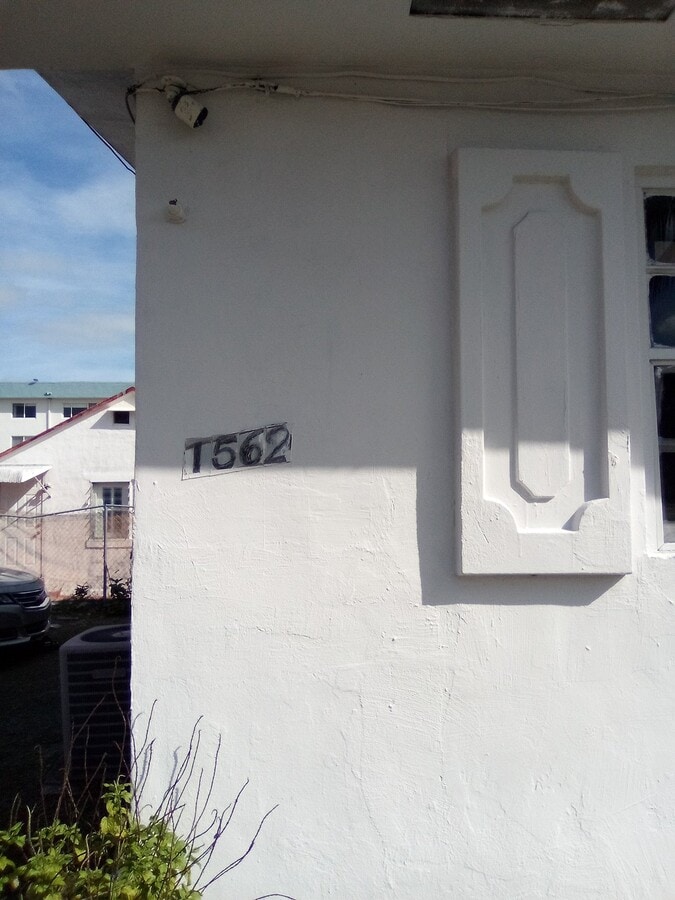 Photo - 1560 NE 118th St Unit 1560 N. E. 118 ST Miami