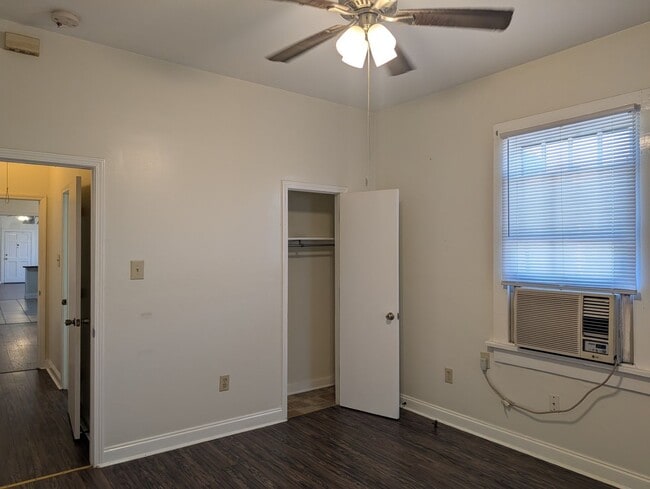 Photo - eks4821 Unidad 4823