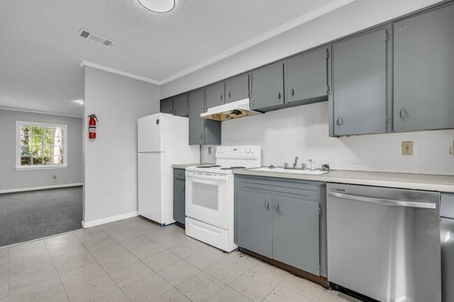 Photo - 417 E Jordan Ave Unidad 2